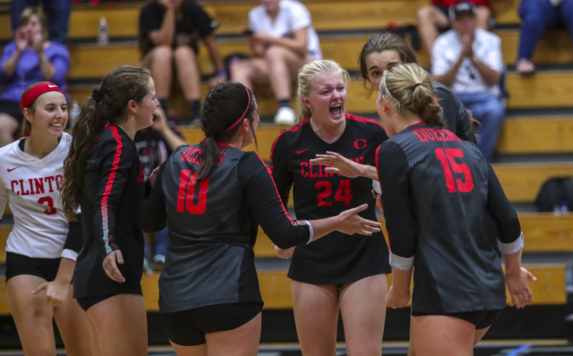 091118-MAC-volleyball-033